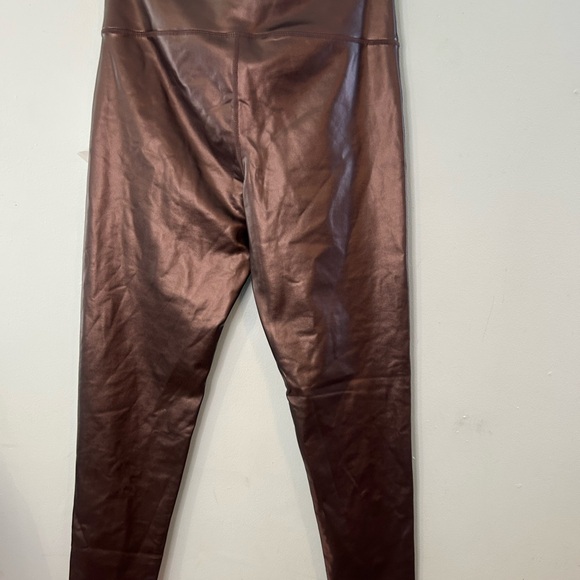 Mono B Shiny Dark brown High-Rise Leggings - Picture 9 of 10